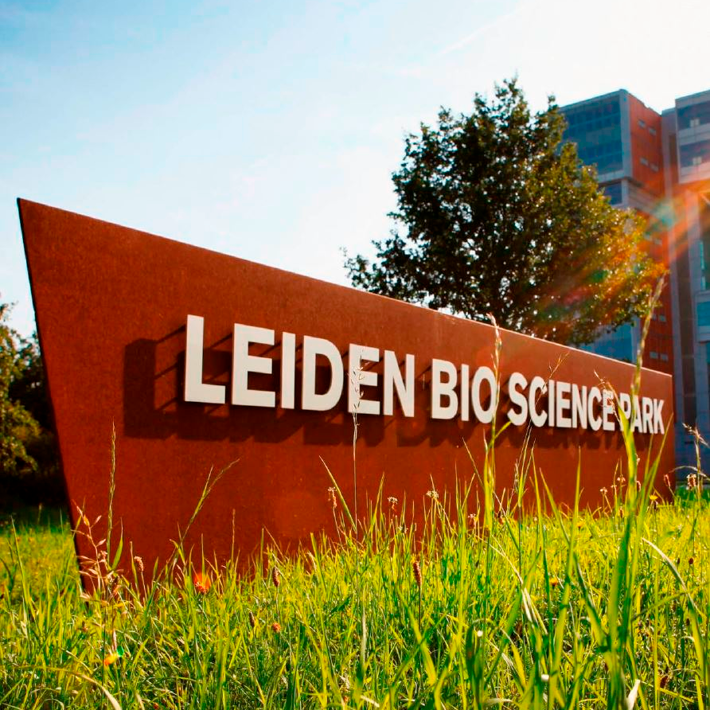 Bord met tekst 'Leiden Bio Science Park'