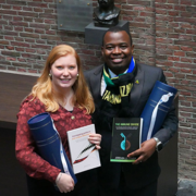 Twee perspectieven, één doel: het immuunsysteem onder de loep in Nederlands-Tanzaniaanse PhD-samenwerking