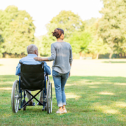 Meer maatwerk voor ouderen met kanker: ‘We moeten beter kijken wie er voor ons zit’