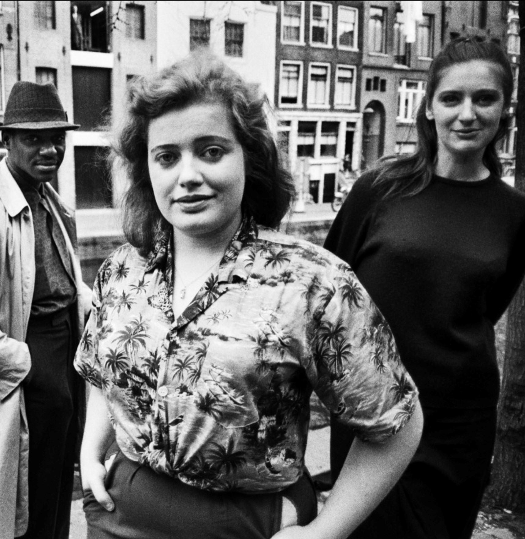 Ed van der Elsken, Groenburgwal, A’dam, silver gelatin print, 50 x 60 cm. (1956)