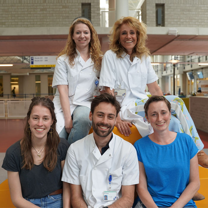 De betrokken onderzoekers. Alleen Albert Dahan ontbreekt. De betrokken onderzoekers. Alleen Albert Dahan ontbreekt.